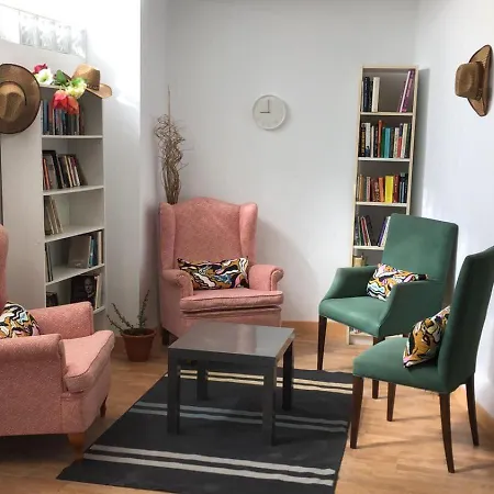 Urban Rest Zone And Coworking *